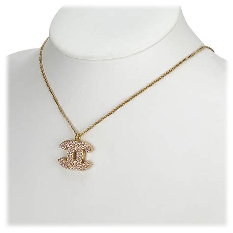 collana perla e oro chanel|collane chanel online.